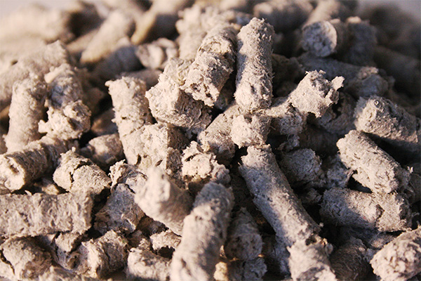 Lucocell pellets made from cellulose fibers
